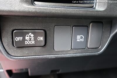 2019 Toyota Tacoma SR5 V6   - Photo 13 - Roswell, GA 30075