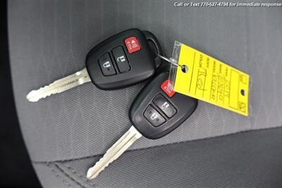 2019 Toyota Tacoma SR5 V6   - Photo 33 - Roswell, GA 30075