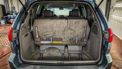 2007 Toyota Sienna XLE 7-Passenger   - Photo 17 - Butler, PA 16001