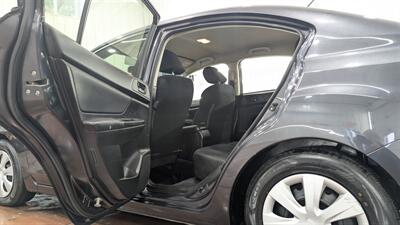 2014 Subaru Impreza 2.0i   - Photo 12 - Butler, PA 16001