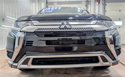 2020 Mitsubishi Outlander ES  AWD - Photo 6 - Butler, PA 16001