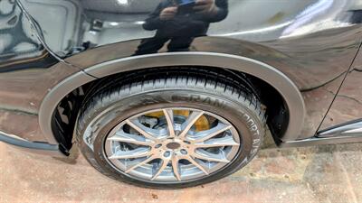 2020 Mitsubishi Outlander ES  AWD - Photo 7 - Butler, PA 16001