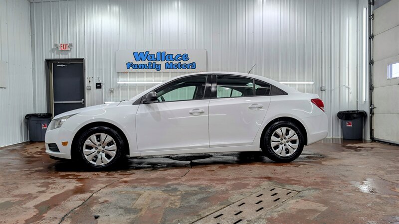 2014 Chevrolet Cruze LS Auto  