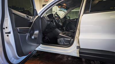 2017 Volkswagen Tiguan 2.0T S 4Motion   - Photo 10 - Butler, PA 16001