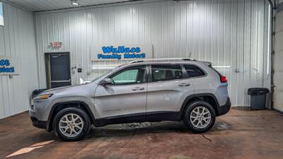 2018 Jeep Cherokee Latitude Plus   - Photo 1 - Butler, PA 16001