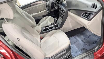 2016 Hyundai SONATA Sport   - Photo 15 - Butler, PA 16001
