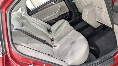 2016 Hyundai SONATA Sport   - Photo 17 - Butler, PA 16001