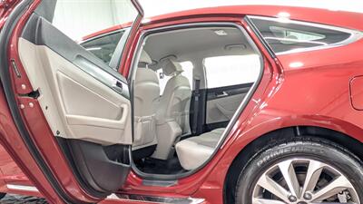 2016 Hyundai SONATA Sport   - Photo 12 - Butler, PA 16001