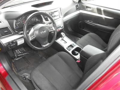 2012 Subaru Legacy 2.5i Premium   - Photo 8 - Butler, PA 16001