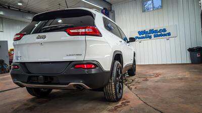 2014 Jeep Cherokee Limited   - Photo 4 - Butler, PA 16001