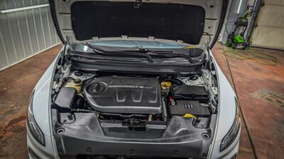 2014 Jeep Cherokee Limited   - Photo 9 - Butler, PA 16001