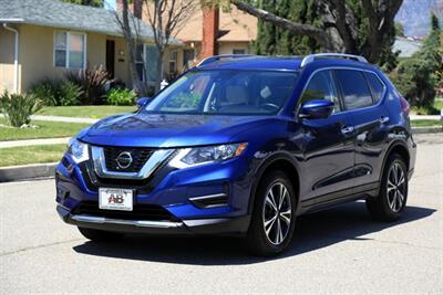 2020 Nissan Rogue SV with SV Premium Package CLEAN TITLE  
