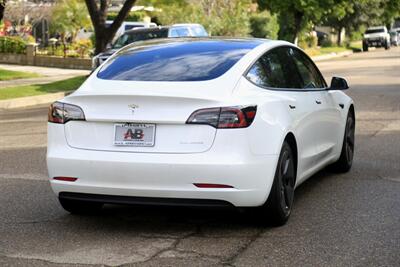2021 Tesla Model 3 Long Range AWD CLEAN TITLE   - Photo 10 - Pasadena, CA 91107