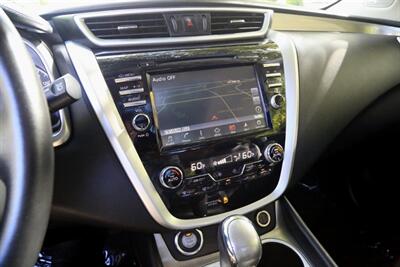 2017 Nissan Murano Platinum Edition w/Technology Package CLEAN TITLE   - Photo 19 - Pasadena, CA 91107