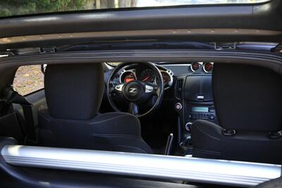 2016 Nissan 370Z 6 Speed Manual CLEAN TITLE   - Photo 22 - Pasadena, CA 91107