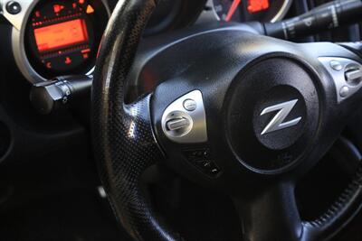 2016 Nissan 370Z 6 Speed Manual CLEAN TITLE   - Photo 23 - Pasadena, CA 91107