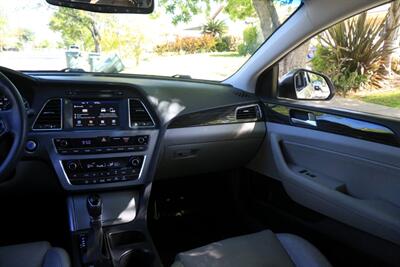 2017 Hyundai SONATA Hybrid Limited CLEAN TITLE   - Photo 27 - Pasadena, CA 91107