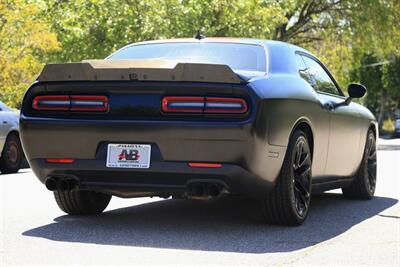 2020 Dodge Challenger R/T Scat Pack 6 Speed Manual CLEAN TITLE   - Photo 9 - Pasadena, CA 91107