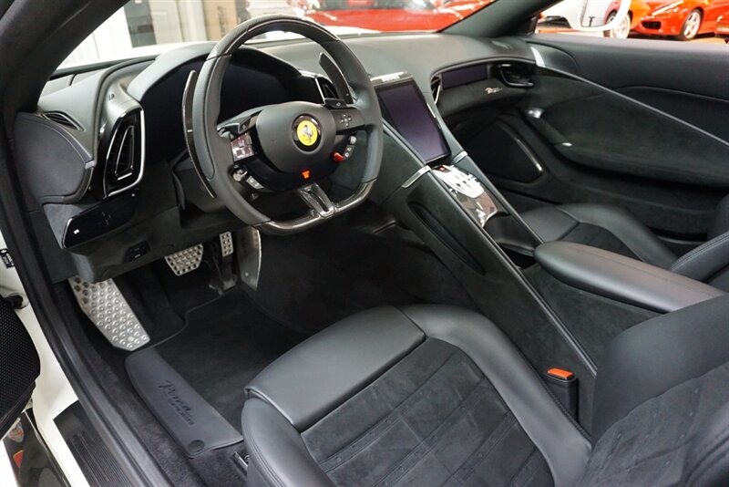 2024 Ferrari Roma Spider  