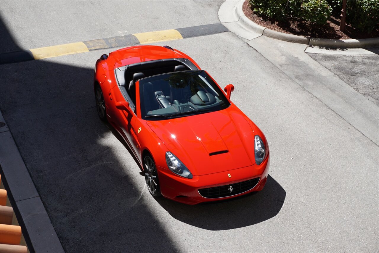 2012 Ferrari California   - Photo 55 - Naples, FL 34104
