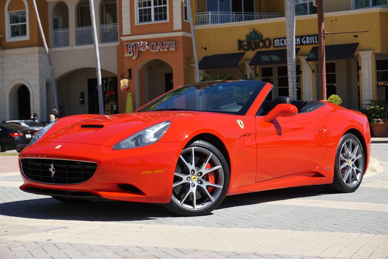 2012 Ferrari California   - Photo 9 - Naples, FL 34104