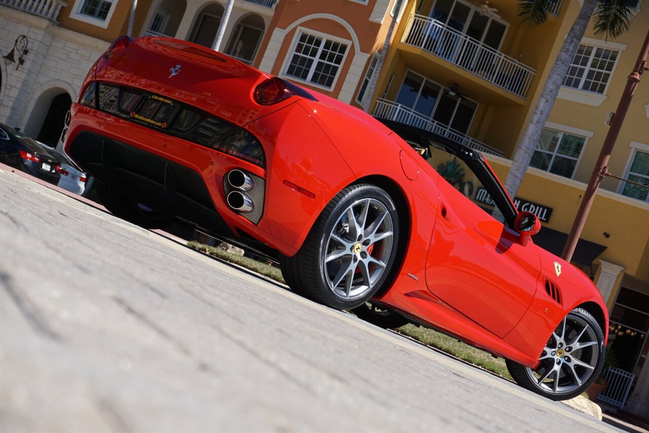 2012 Ferrari California   - Photo 65 - Naples, FL 34104