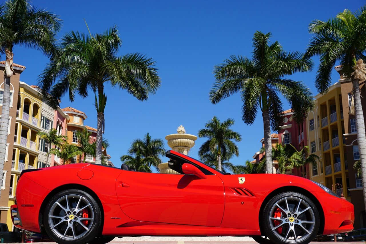 2012 Ferrari California   - Photo 28 - Naples, FL 34104