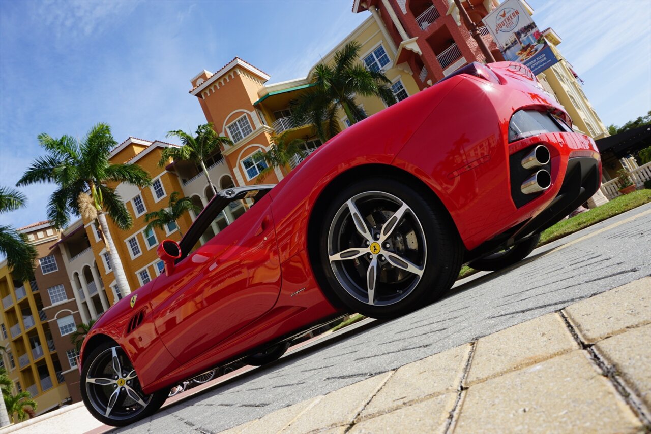 2014 Ferrari California   - Photo 40 - Naples, FL 34104