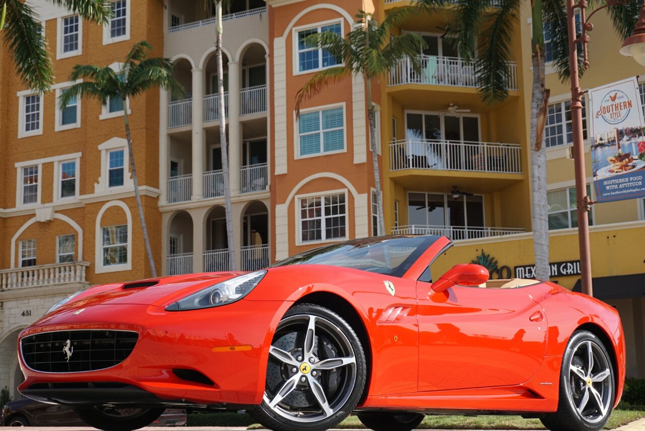 2014 Ferrari California   - Photo 36 - Naples, FL 34104