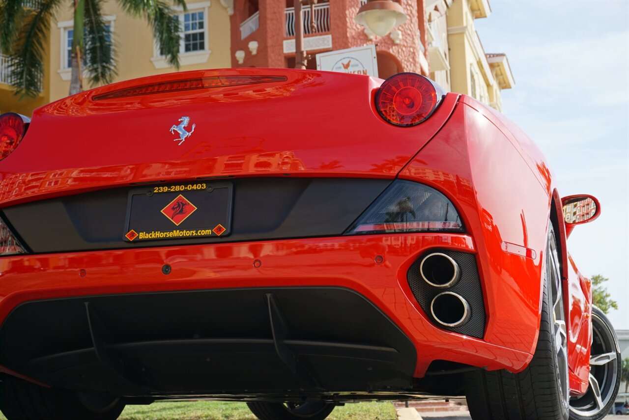 2014 Ferrari California   - Photo 44 - Naples, FL 34104