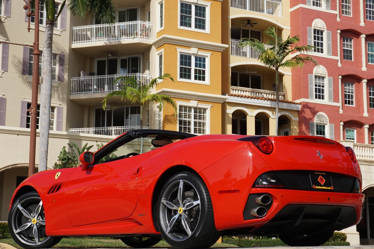 2014 Ferrari California   - Photo 60 - Naples, FL 34104