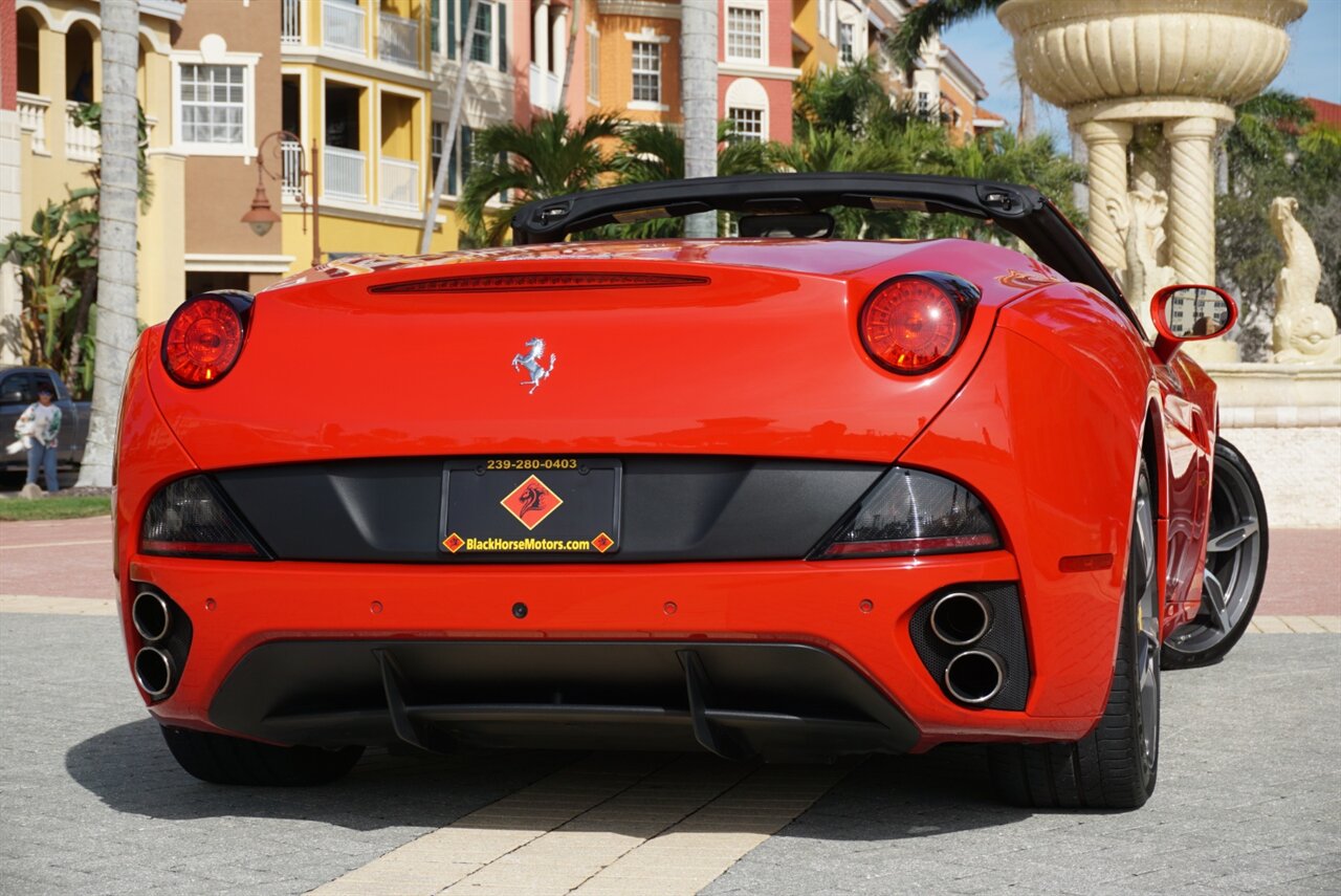 2014 Ferrari California   - Photo 48 - Naples, FL 34104