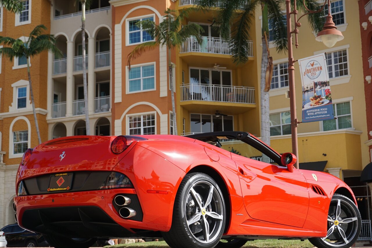 2014 Ferrari California   - Photo 54 - Naples, FL 34104