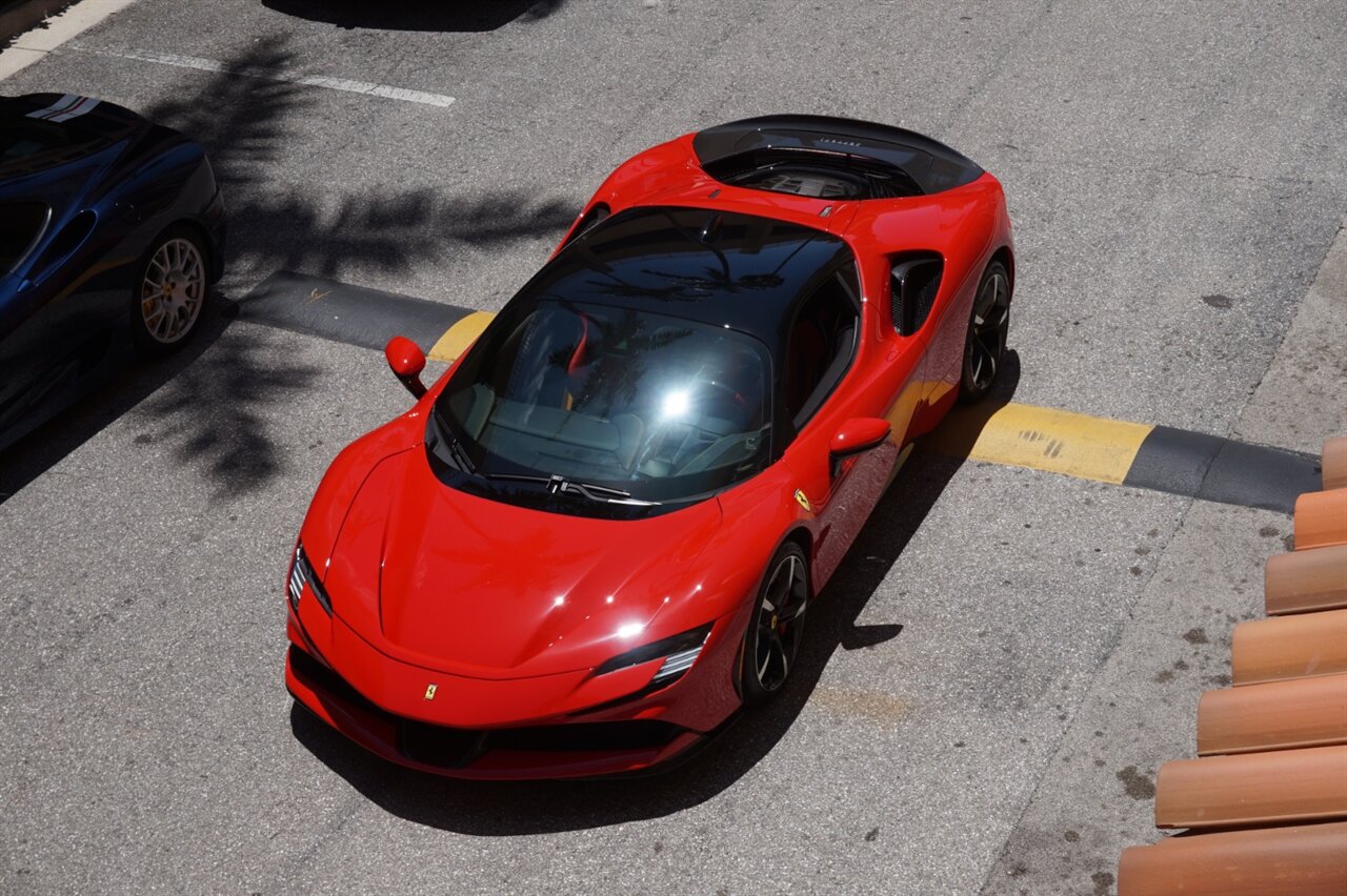 2021 Ferrari SF90 Stradale Assetto Fiorano   - Photo 61 - Naples, FL 34104