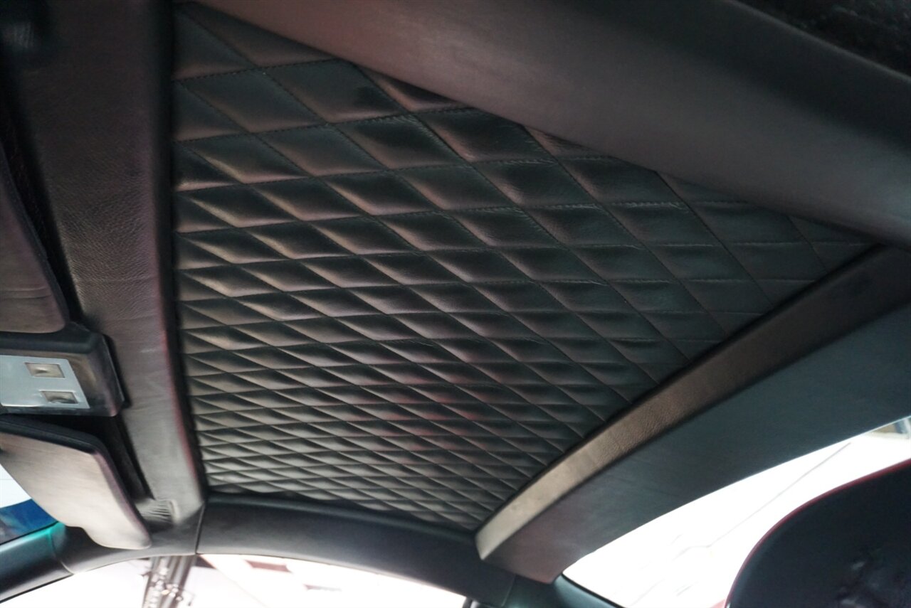 2001 Ferrari 550 Maranello   - Photo 45 - Naples, FL 34104