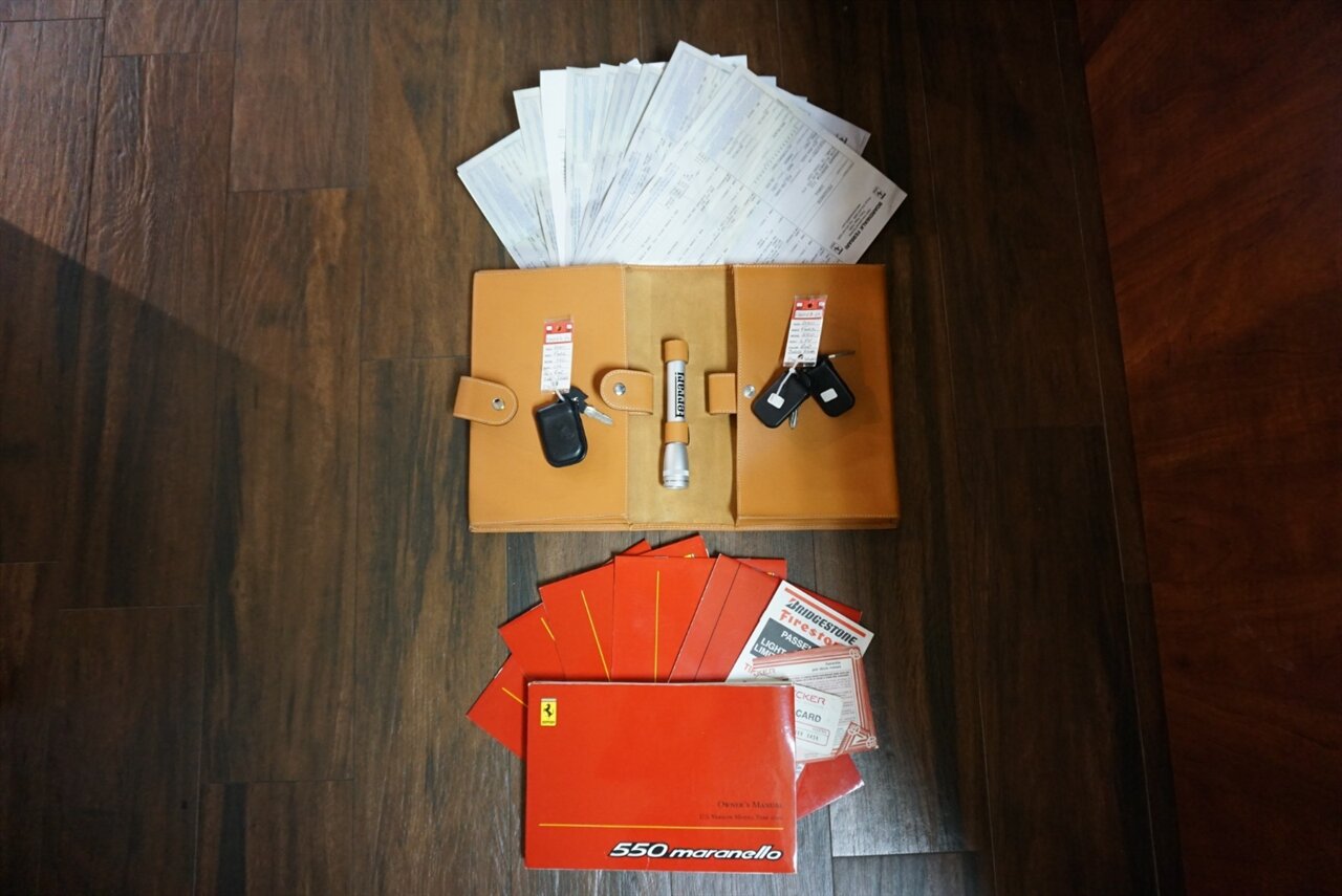 2001 Ferrari 550 Maranello   - Photo 24 - Naples, FL 34104