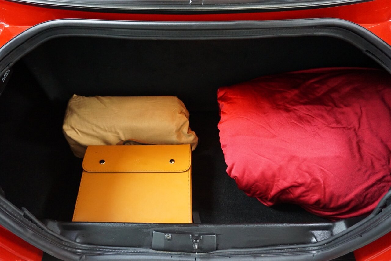 2001 Ferrari 550 Maranello   - Photo 20 - Naples, FL 34104