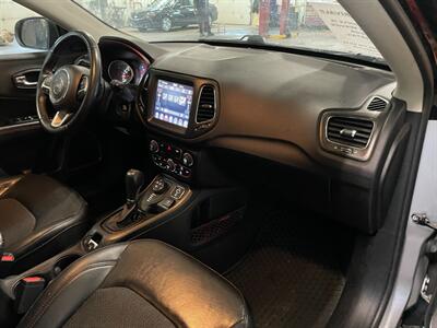 2019 Jeep Compass Trailhawk   - Photo 19 - Saint Louis, MI 48880-9800