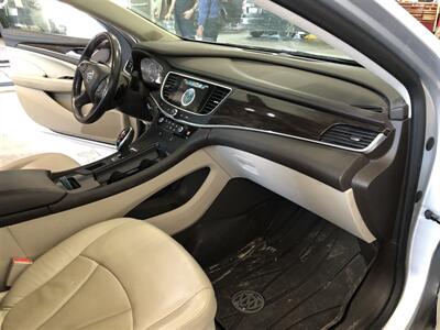 2017 Buick Lacrosse Essence - Photo 18 - Saint Louis, MI 48880-9800