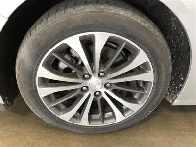 2017 Buick Lacrosse Essence - Photo 22 - Saint Louis, MI 48880-9800