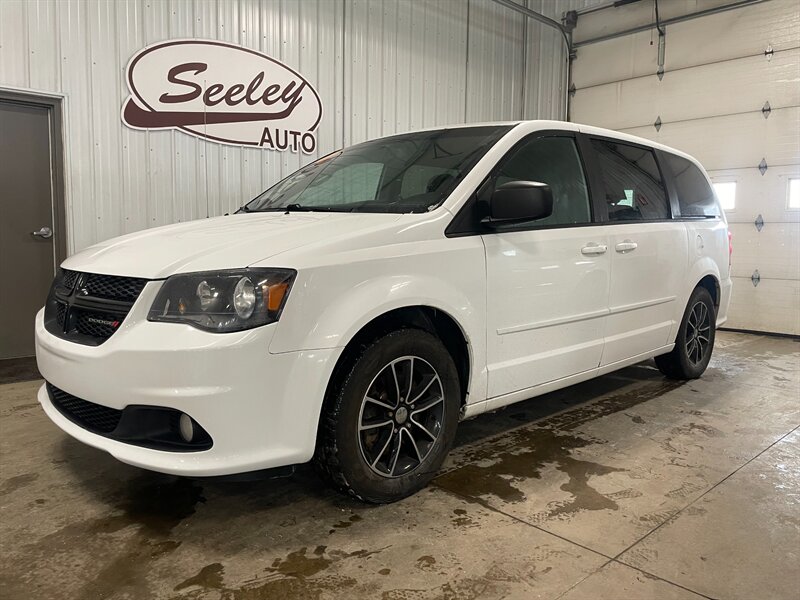 2017 Dodge Grand Caravan SE  