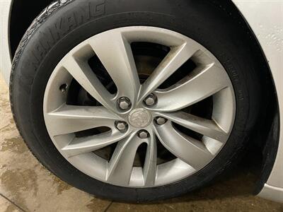 2017 Buick Regal Sport Touring - Photo 22 - Saint Louis, MI 48880-9800