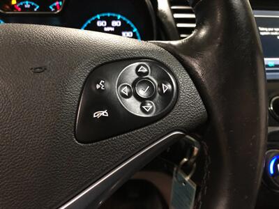 2015 Chevrolet Impala LT   - Photo 11 - Saint Louis, MI 48880-9800