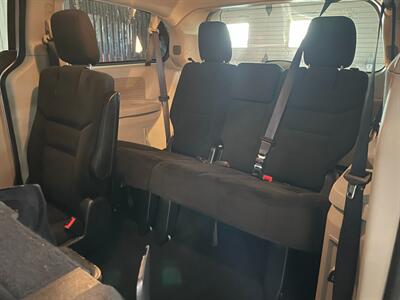 2016 Dodge Grand Caravan American Value Package   - Photo 14 - Saint Louis, MI 48880-9800