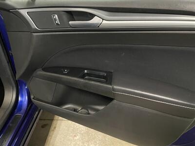 2014 Ford Fusion SE   - Photo 21 - Saint Louis, MI 48880-9800
