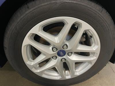2014 Ford Fusion SE   - Photo 23 - Saint Louis, MI 48880-9800