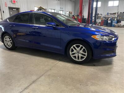 2014 Ford Fusion SE   - Photo 5 - Saint Louis, MI 48880-9800