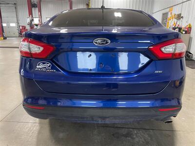 2014 Ford Fusion SE   - Photo 7 - Saint Louis, MI 48880-9800