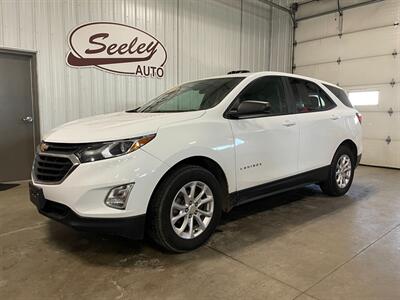 2021 Chevrolet Equinox LS   - Photo 2 - Saint Louis, MI 48880-9800