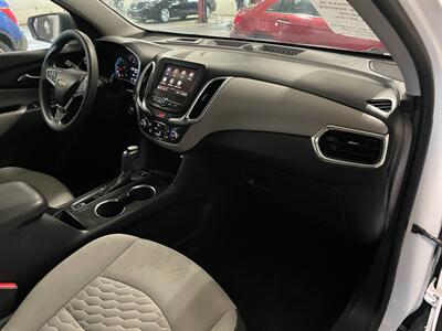 2021 Chevrolet Equinox LS   - Photo 20 - Saint Louis, MI 48880-9800